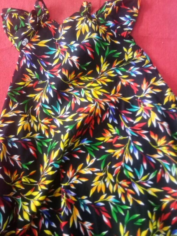 DRESS